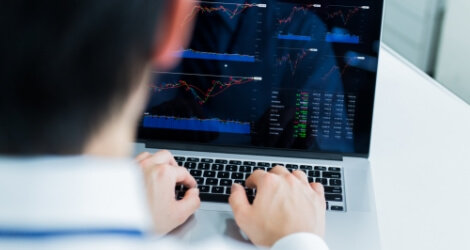 インターネットトレーディングシステム基盤を独自開発